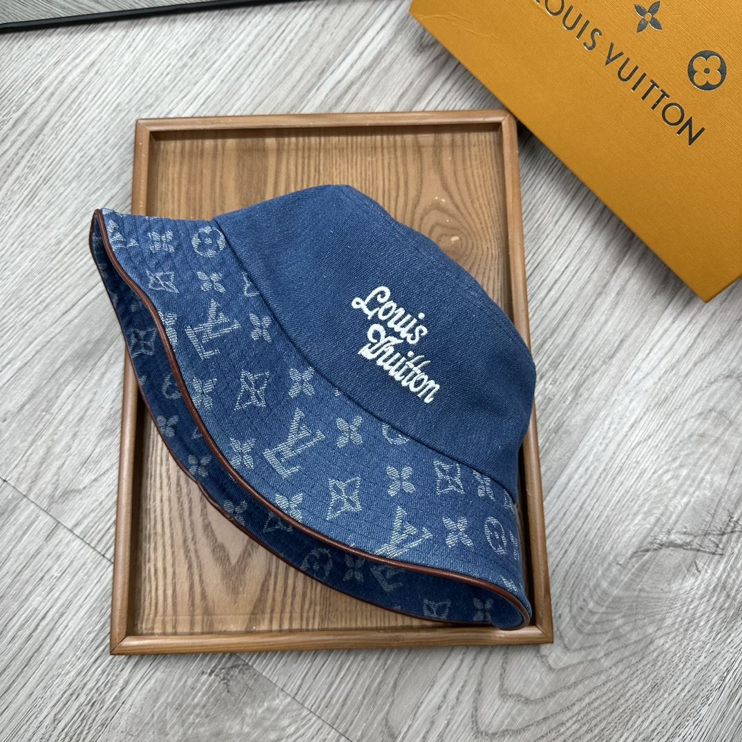 Louis Vuitton Caps